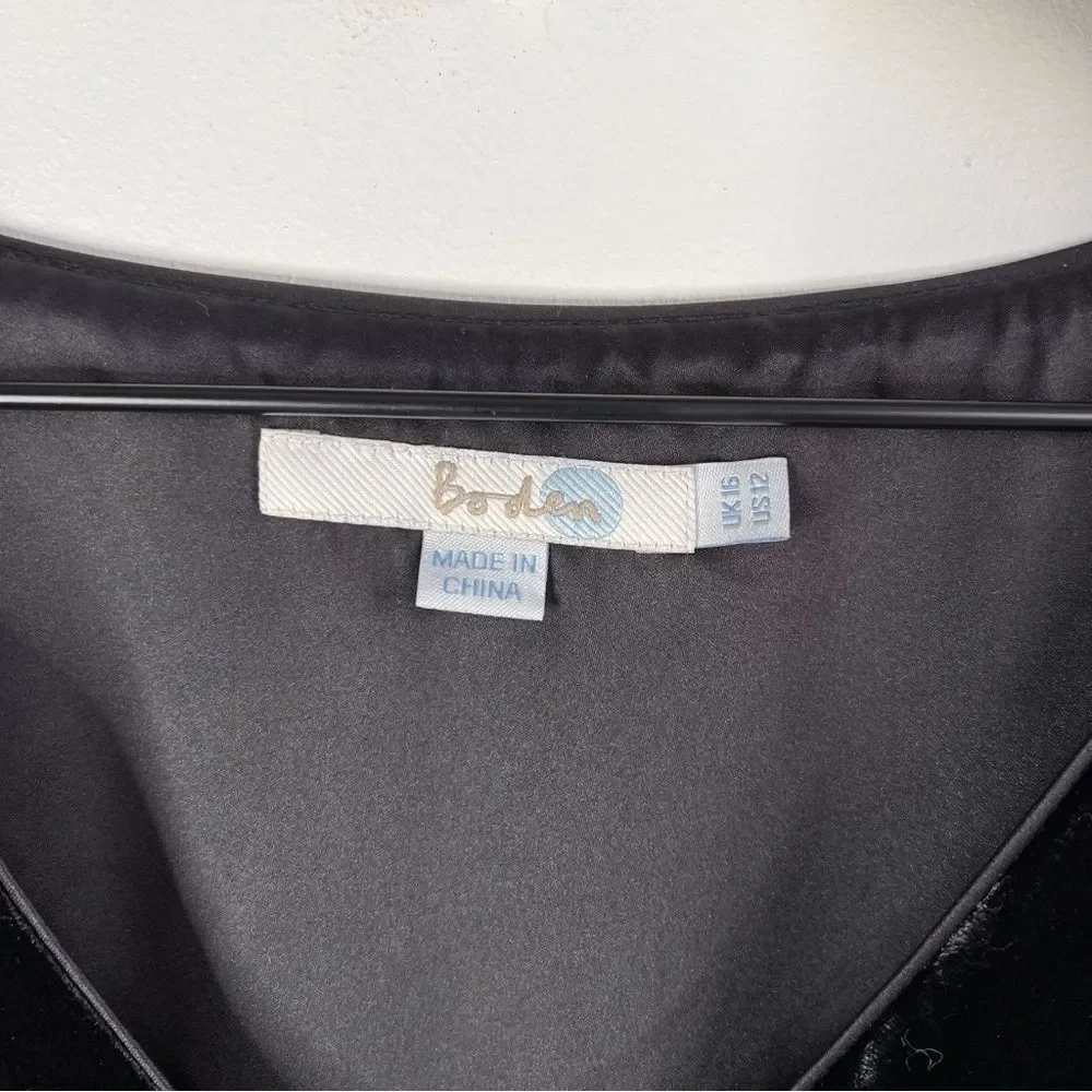Boden stylish black